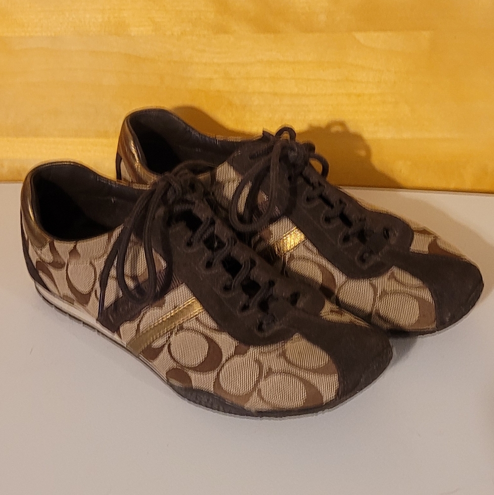 Coach Monogram Shoes Sz 7M